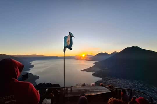 Indian Nose hike: The Mayan Face at Sunrise